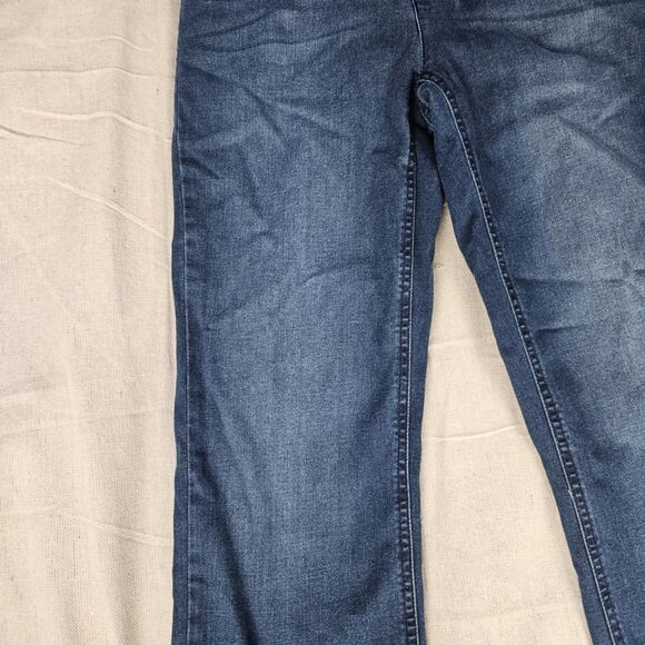 Jones New York Signature Women’s SZ 4 Lexington Straight Jeans Stretch Med Wash - Picture 4 of 16